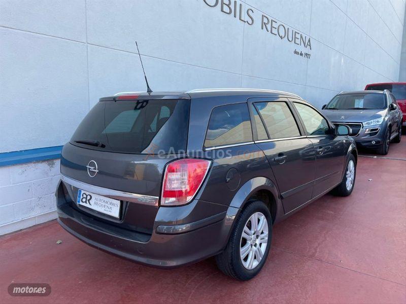 Opel Astra 1.7 CDTi ecoE Edition SW de 2010 con 130.000 Km por 5.850 EUR. en Barcelona