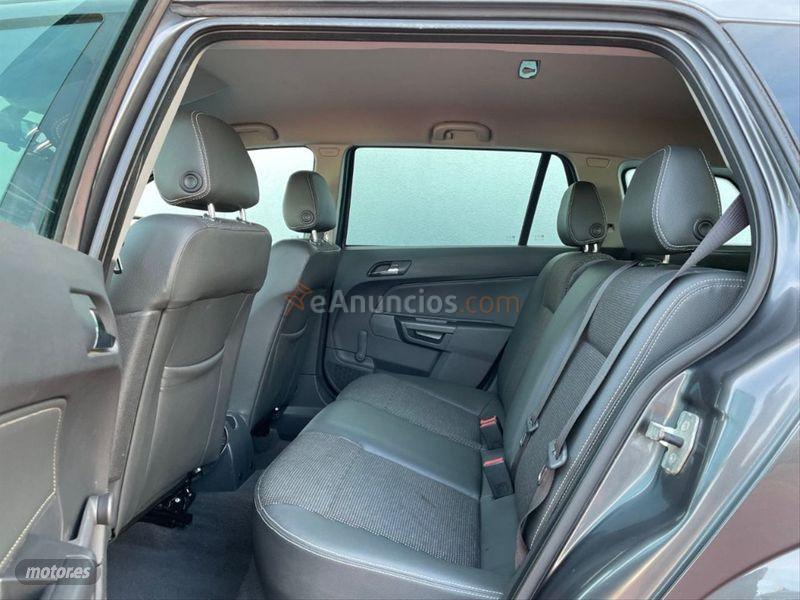 Opel Astra 1.7 CDTi ecoE Edition SW de 2010 con 130.000 Km por 5.850 EUR. en Barcelona