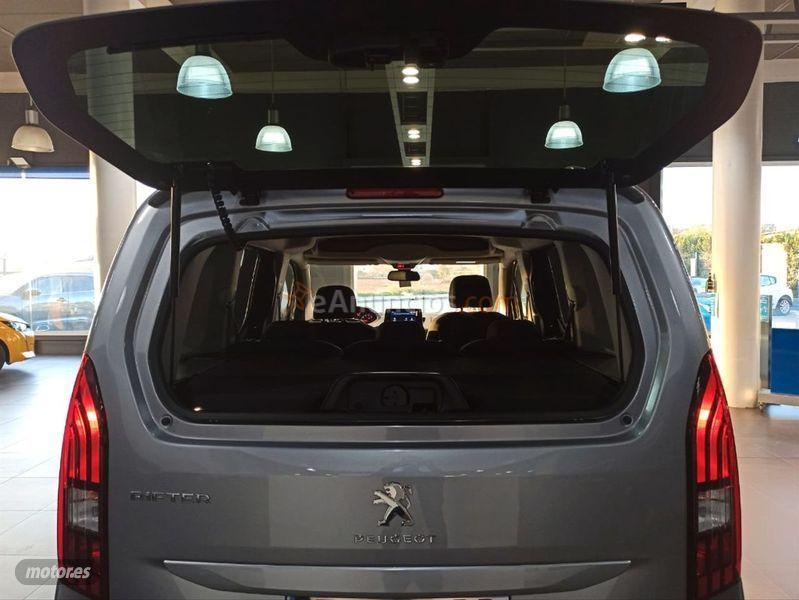 Peugeot Rifter Allure Pack Standard BlueHDi 96kW de 2021 con 8.000 Km por 23.900 EUR. en Barcelona