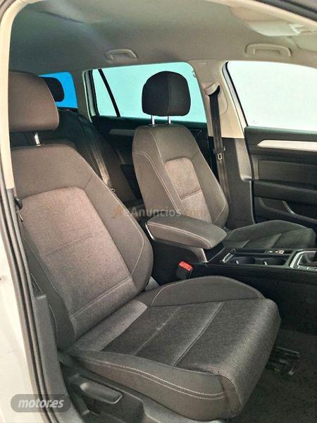 Volkswagen Passat Variant Advance 1.6 TDI 120CV BMT de 2016 con 152.000 Km por 14.200 EUR. en Badajoz