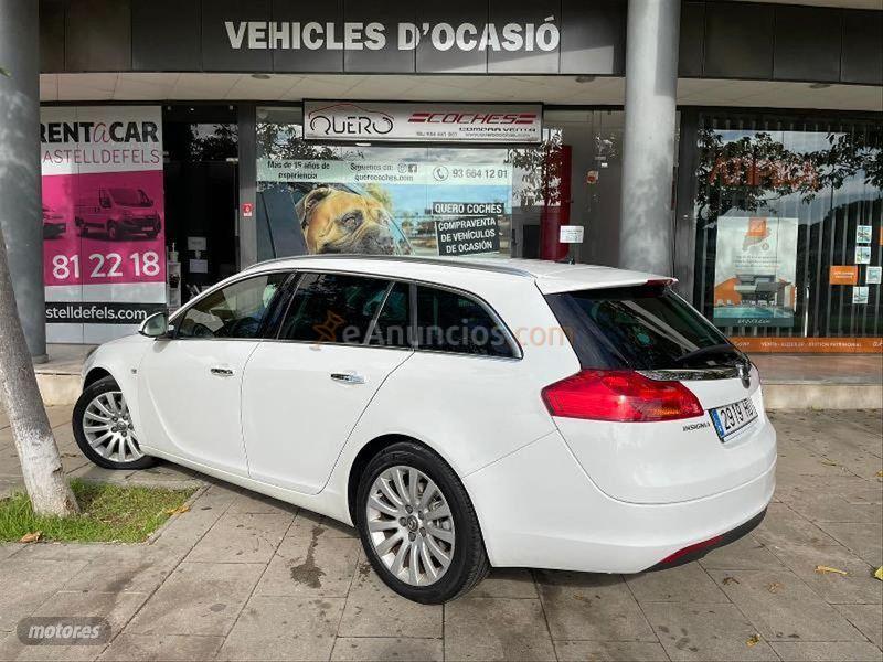 Opel Insignia Sports Tourer 2.0 CDTI SS 130 Selective de 2011 con 110.000 Km por 9.790 EUR. en Barcelona