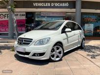 Mercedes Clase B B 180 CDI BlueEFFICIENCY de 2012 con 160.000 Km por 8.290 EUR. en Barcelona