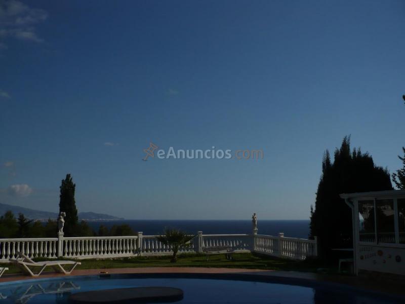 Casa-Chalet en Venta en Almuñecar Granada