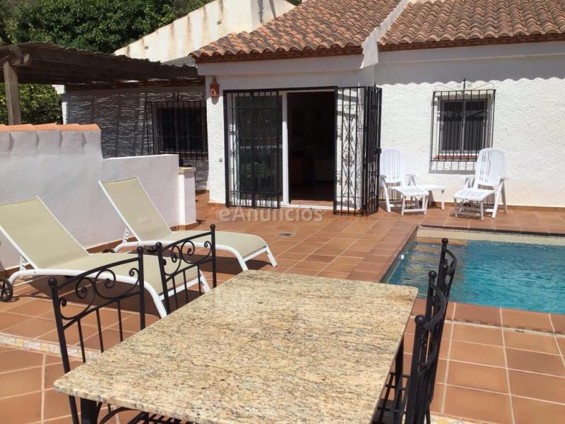 Casa-Chalet en Venta en Almuñecar Granada
