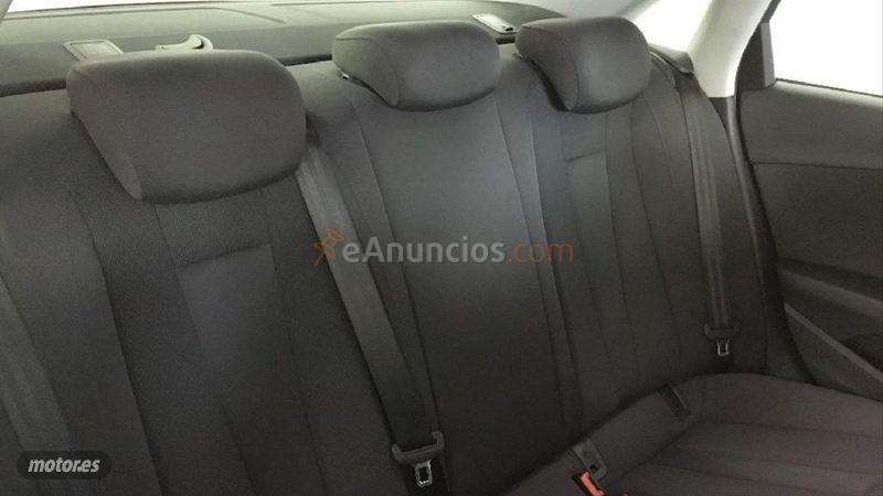 Audi A4 Avant S line 35 TFSI 110kW S tronic de 2019 con 84.936 Km por 27.500 EUR. en Murcia