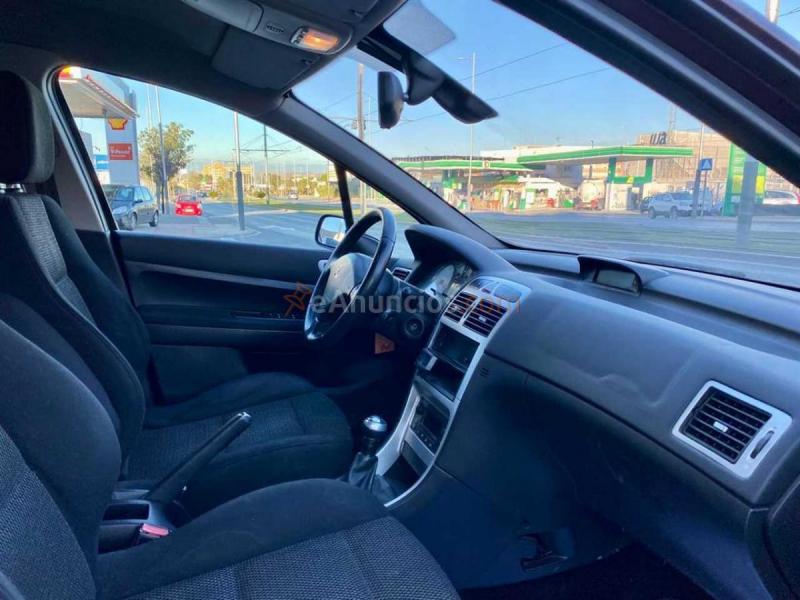 Peugeot 307 1.6 hdi  