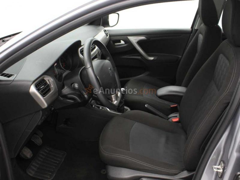 CITROEN C-ELYSEE 1.2 PURETECH SHINE 4P-