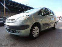 Citroen Xsara Picasso 2.0 HDI de 2002 con 233.000 Km por 2.200 EUR. en Badajoz
