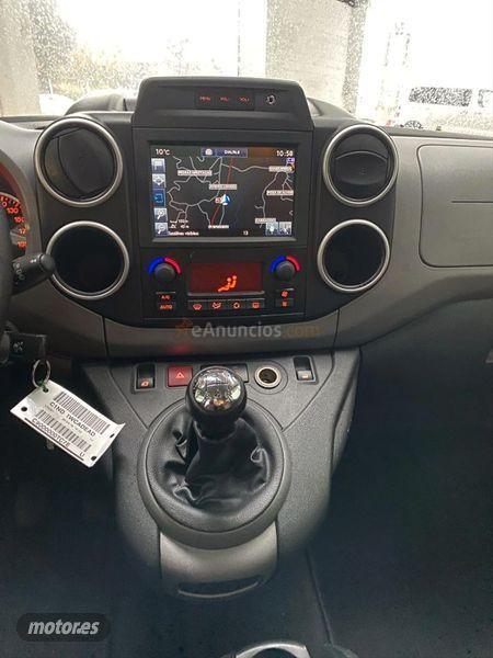 Peugeot Partner TEPEE Style 1.6 BlueHDi 100 de 2016 con 103.000 Km por 16.700 EUR. en Lugo