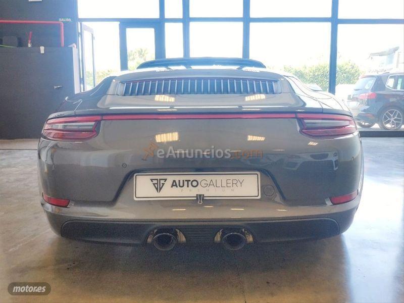 Porsche 911 Carrera 4 GTS Cabriolet de 2019 con 29.000 Km por 136.900 EUR. en Madrid