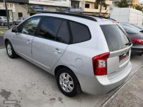 Kia Carens 2.0 CRDI VGT 140cv Emotion 7 plazas de 2008 con 228.000 Km por 3.990 EUR. en Santa Cruz de Tenerife
