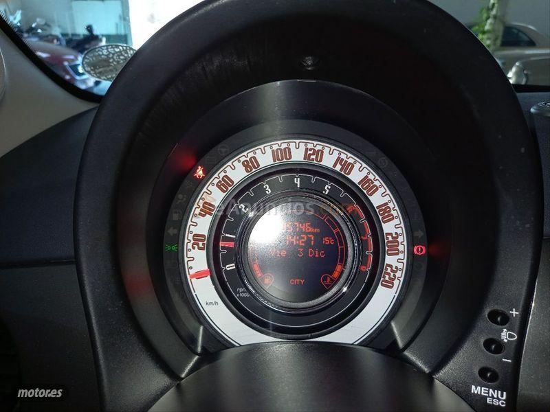 Fiat 500 1.2 8v 69 CV Lounge de 2012 con 85.000 Km por 8.990 EUR. en Valencia