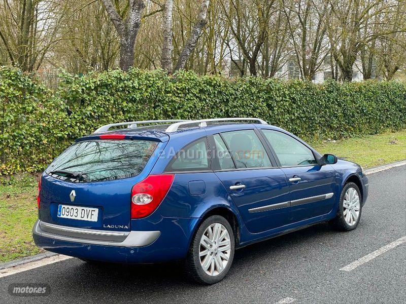 Renault Laguna G.Tour Initiale 2.0dCi 150CV E4 de 2006 con 103.000 Km por 3.990 EUR. en Vizcaya