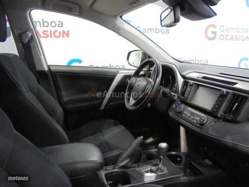 Toyota RAV 4 2.5l hybrid 2WD Advance Pack Drive de 2018 con 44.319 Km por 25.690 EUR. en Madrid