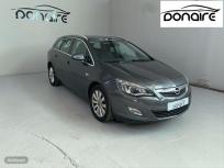 Opel Astra 1.7 CDTi 110 CV Sportive ST de 2012 con 200.000 Km por 7.500 EUR. en La Coruna