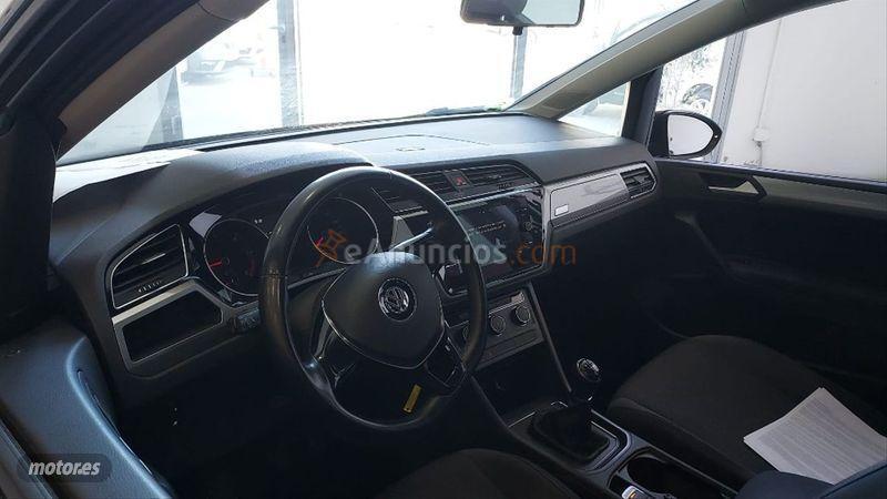 Volkswagen Touran Edition 1.6 TDI 85kW 115CV de 2017 con 170.839 Km por 16.400 EUR. en Malaga