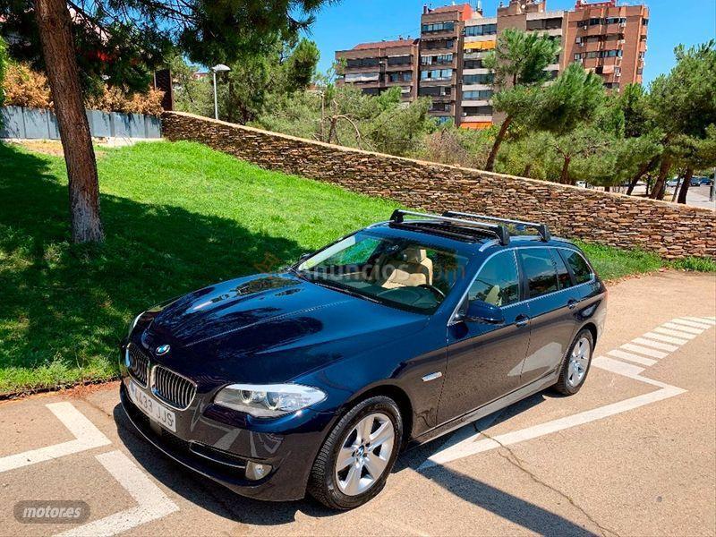 BMW Serie 5 530dA xDrive Touring de 2013 con 220.000 Km por 15.900 EUR. en Madrid