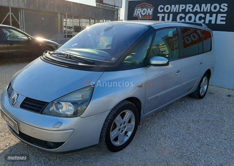 Renault Grand Espace Dynamique 2.2 dCi 16v de 2006 con 225.000 Km por 3.890 EUR. en Alicante