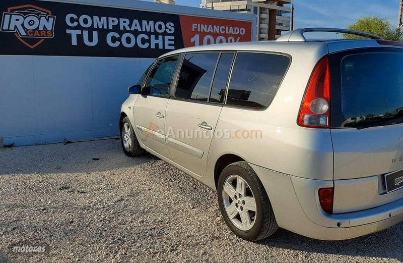 Renault Grand Espace Dynamique 2.2 dCi 16v de 2006 con 225.000 Km por 3.890 EUR. en Alicante