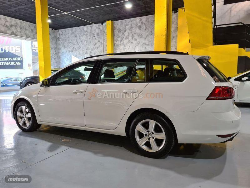 Volkswagen Golf Variant Advance 1.6 TDI 110CV BMT de 2015 con 199.000 Km por 12.900 EUR. en Malaga