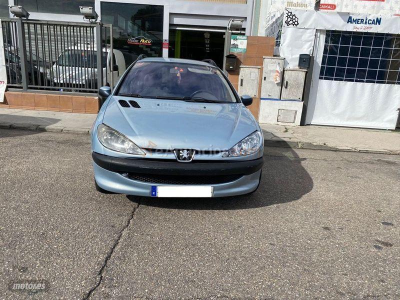 Peugeot 206 SW 1.4 HDI 70 XLine Clim de 2005 con 146.000 Km por 1.499 EUR. en Toledo