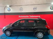 Renault Grand Scenic Dynamique 7 plazas 1.9dCi EU4 de 2007 con 199.000 Km por 3.899 EUR. en Salamanca