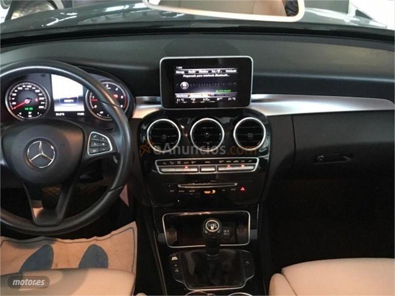 Mercedes Clase C C 220 d Avantgarde Estate de 2016 con 101.000 Km por 20.500 EUR. en Ourense