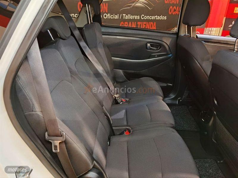 Kia Carens 1.6 GDi 99kW 135CV Concept de 2017 con 184.456 Km por 12.990 EUR. en Madrid