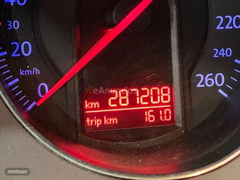 Volkswagen Passat Variant 1.9 TDI 105cv Advance de 2008 con 287.208 Km por 5.600 EUR. en Sevilla