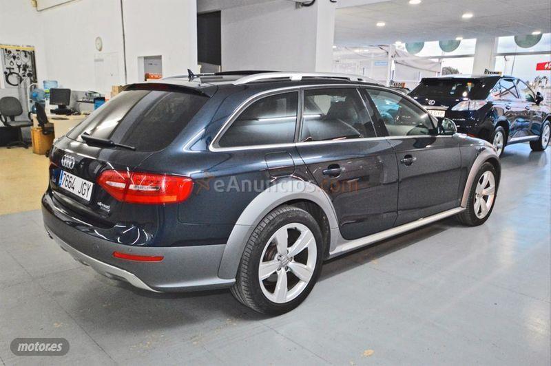Audi A4 Allroad Quattro 2.0 TDI clean d 190 S tron quat Advanced de 2015 con 179.000 Km por 18.900 EUR. en Barcelona