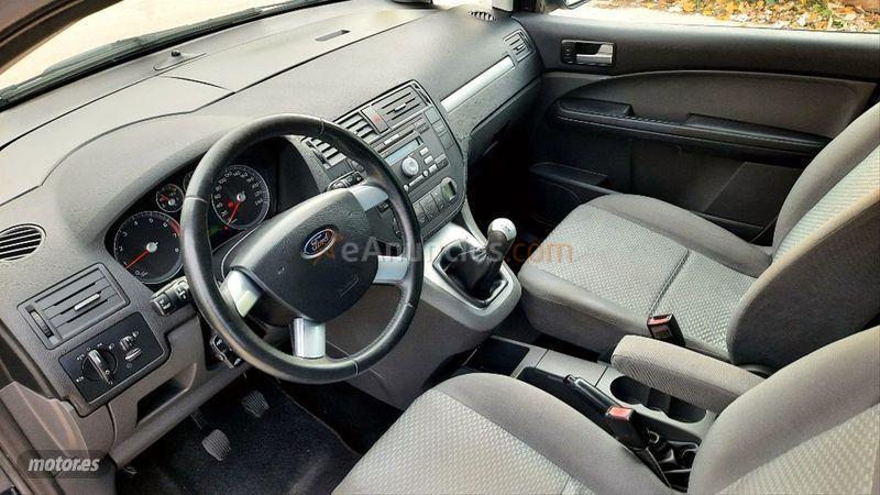 Ford Focus C-Max 1.6 Trend de 2005 con 110.000 Km por 2.999 EUR. en Barcelona