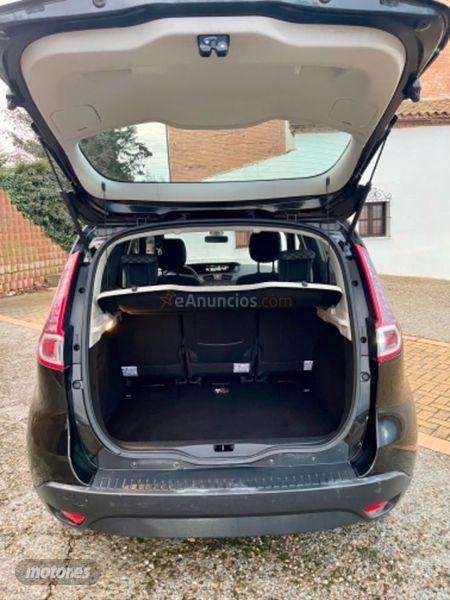 Renault Scenic Emotion dCi 95 eco2 de 2011 con 142.000 Km por 7.000 EUR. en La Rioja