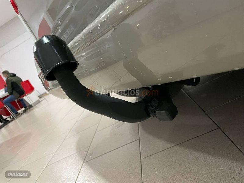 Peugeot Traveller Active BlueHDi 110KW 150CV Standard de 2018 con 102.000 Km por 28.900 EUR. en Pontevedra