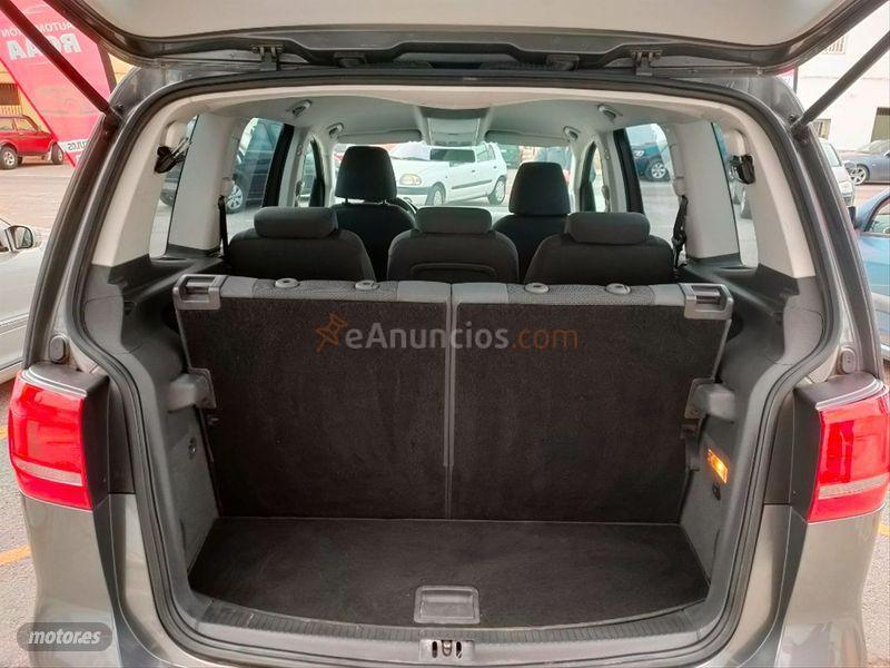 Volkswagen Touran 1.6 TDI 105cv Business BMT de 2014 con 158.244 Km por 12.600 EUR. en Castellon