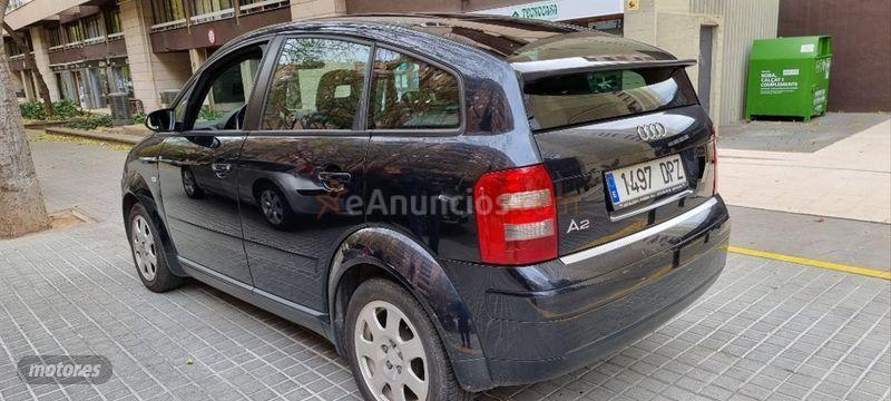Audi A2 1.4 TDI 90CV de 2005 con 220.000 Km por 3.390 EUR. en Barcelona