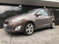 Renault Grand Scenic Dynamique dCi 110 auto EDC 7 plazas de 2011 con 89.000 Km por 9.500 EUR. en Madrid