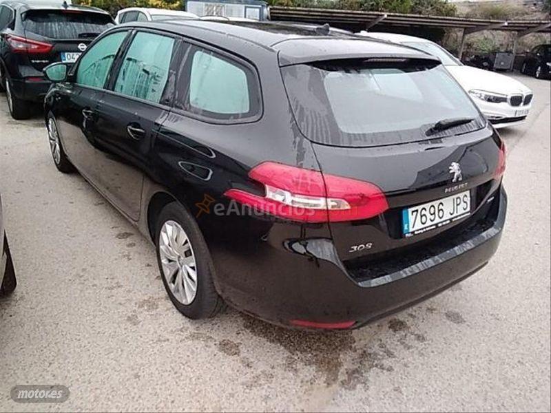 Peugeot 308 SW Business Line 1.6 BlueHDi 120 de 2015 con 60.075 Km por 10.600 EUR. en Toledo