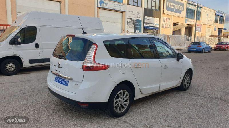Renault Grand Scenic Bose Edition Energy dCi 130 eco2 de 2013 con 378.000 Km por 2.950 EUR. en Madrid
