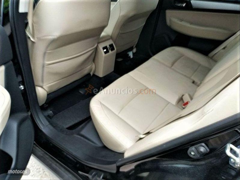 Subaru Outback 2.0 TD Executive Plus CVT Lineartron AWD de 2018 con 43.000 Km por 26.490 EUR. en Madrid