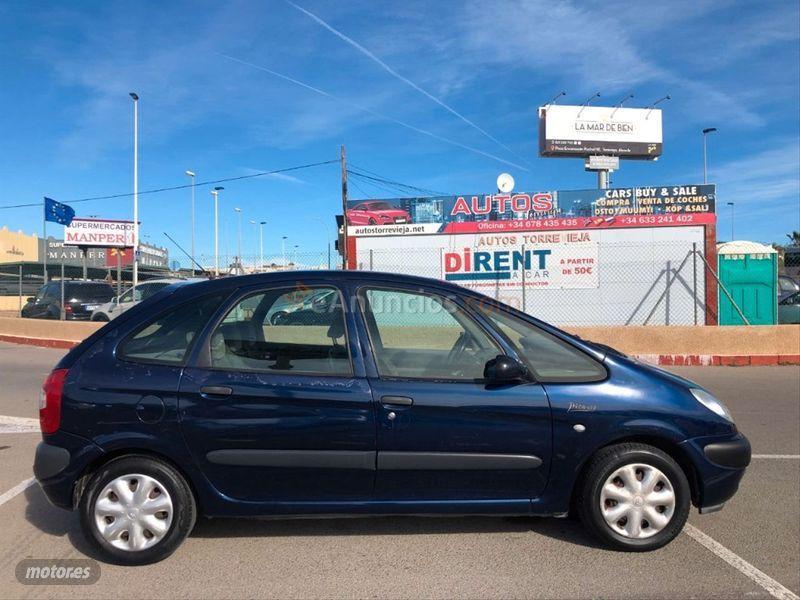 Citroen Xsara Picasso 2.0 HDI Exclusive Plus de 2003 con 364.000 Km por 1.950 EUR. en Alicante