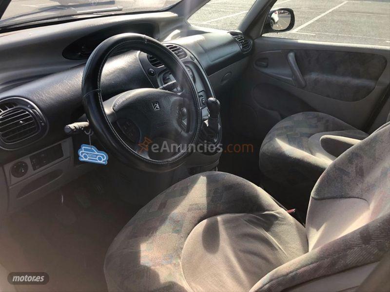 Citroen Xsara Picasso 2.0 HDI Exclusive Plus de 2003 con 364.000 Km por 1.950 EUR. en Alicante