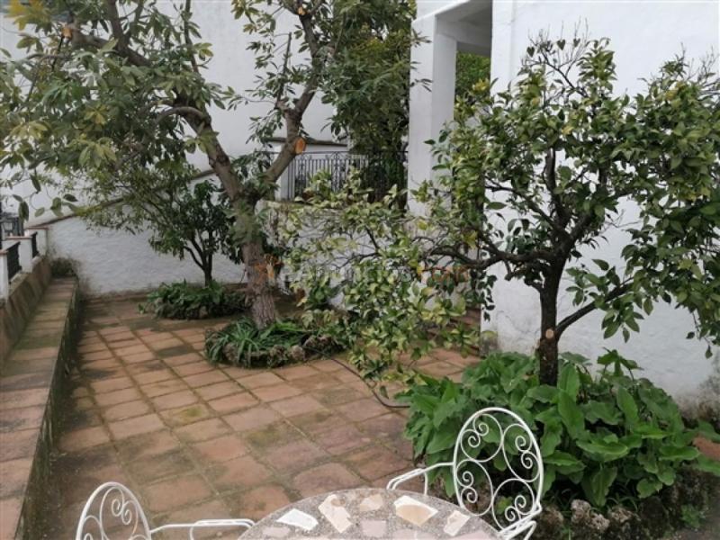Casa de pueblo en Venta en Benadalid Málaga
