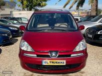 Peugeot 807 ST 2.0 HDI Auto de 2005 con 234.000 Km por 4.200 EUR. en Sevilla