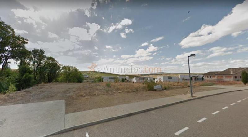 Terreno en venta en Layos de 800 m2