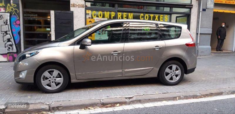 Renault Grand Scenic Dynamique TCE 130 7 plazas de 2011 con 96.000 Km por 10.600 EUR. en Barcelona