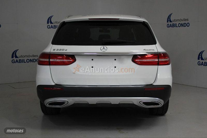 Mercedes Clase E E 220 d 4MATIC AllTerrain Estate de 2019 con 63.579 Km por 43.900 EUR. en Valladolid