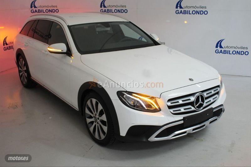 Mercedes Clase E E 220 d 4MATIC AllTerrain Estate de 2019 con 63.579 Km por 43.900 EUR. en Valladolid