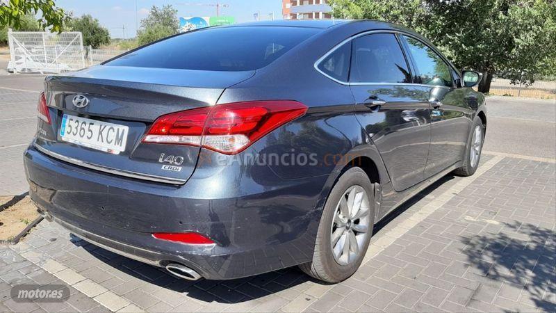 Hyundai i40 CW 1.7 CRDi 85kW 115CV BlueDrive Tecno de 2017 con 195.000 Km por 9.799 EUR. en Madrid