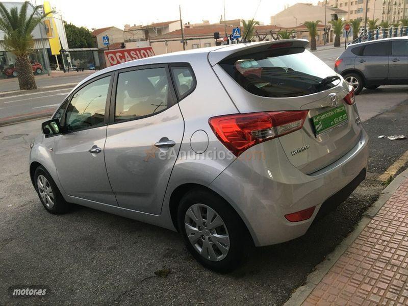 Hyundai iX20 1.4 CRDI GL 77cv Classic de 2011 con 226.000 Km por 6.300 EUR. en Murcia