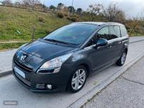 Peugeot 5008 Allure 1.6 eHDI 115 FAP ETG6 B.Lion de 2014 con 149.000 Km por 10.900 EUR. en Madrid
